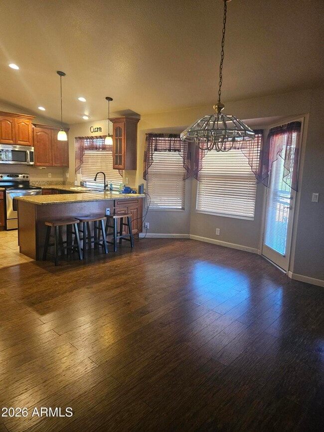 Building Photo - 8646 W Rockwood Dr