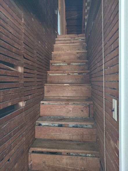 Building Photo - 20 Allen St