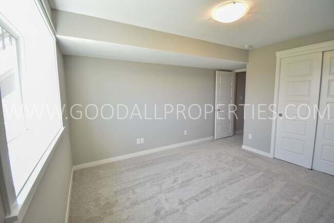 Building Photo - New Build 3 Bedroom 3 Bath Home.