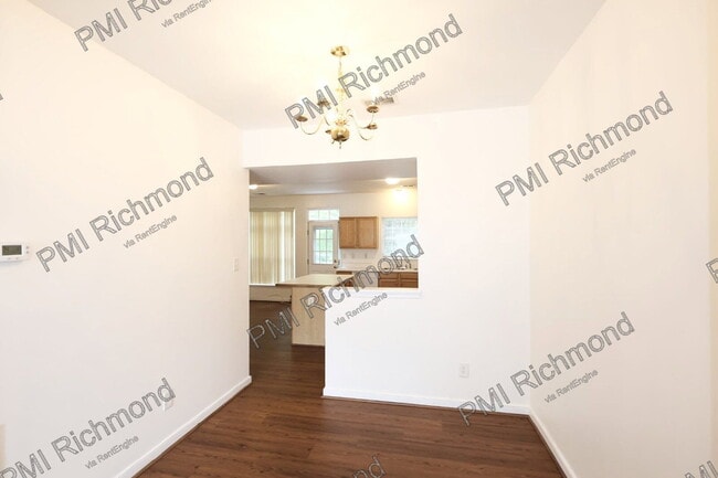 Building Photo - 8607 Millstream Dr