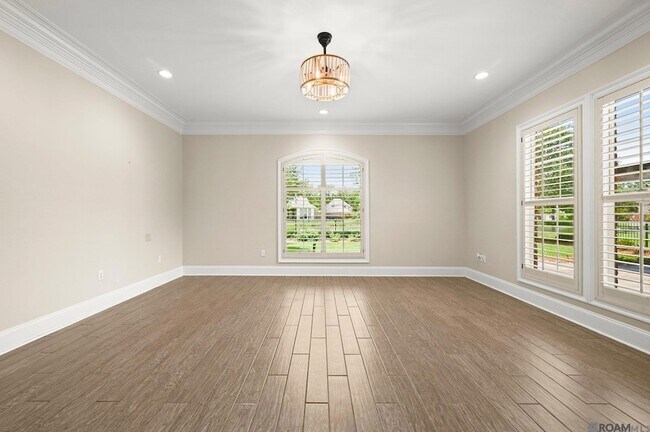 Building Photo - 19537 S Harrells Ferry Rd