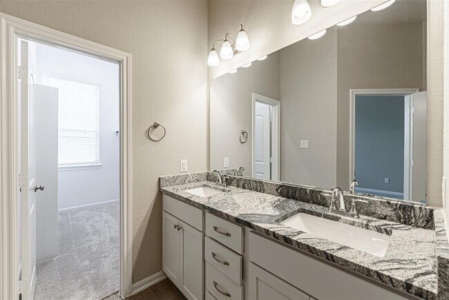 Building Photo - 16211 Northern Cardinal Ln