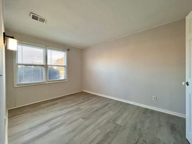 Building Photo - 2665/2667 Nolan Avenue NW