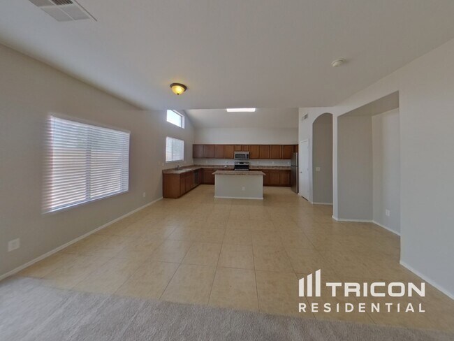 Building Photo - 17679 N Avelino Dr