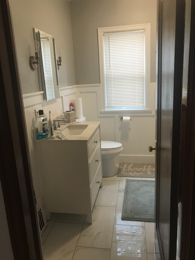 Bathroom 1 - 1234 Watson Ave