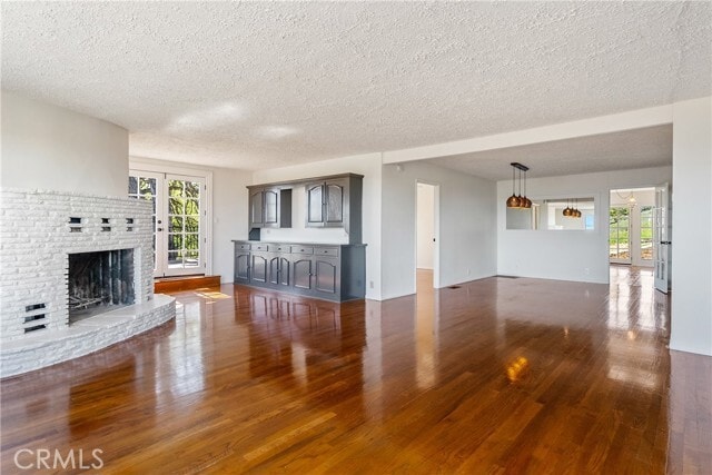 Building Photo - 549 Derby Ln