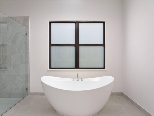 Building Photo - 12553 Solana Bay Cir