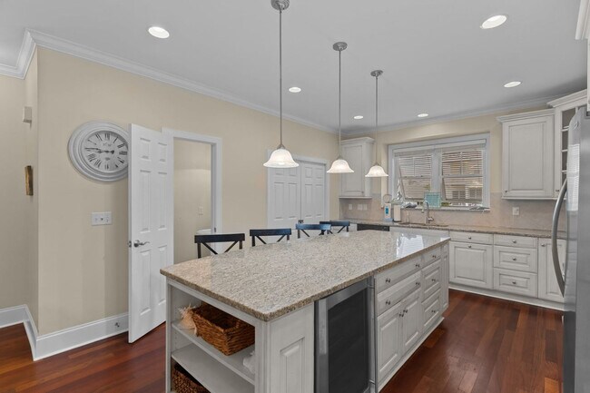 Building Photo - 1311 Bowfin Ln