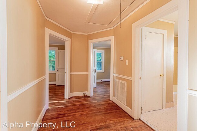 Building Photo - 3 br, 1 bath House - 110 Deoyley Ave