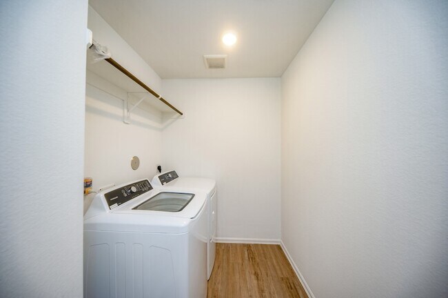 Building Photo - 27122 River Birch Ridge Dr