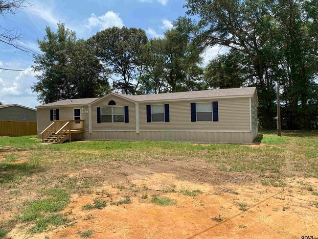 Building Photo - 22944 Shell Shore Dr