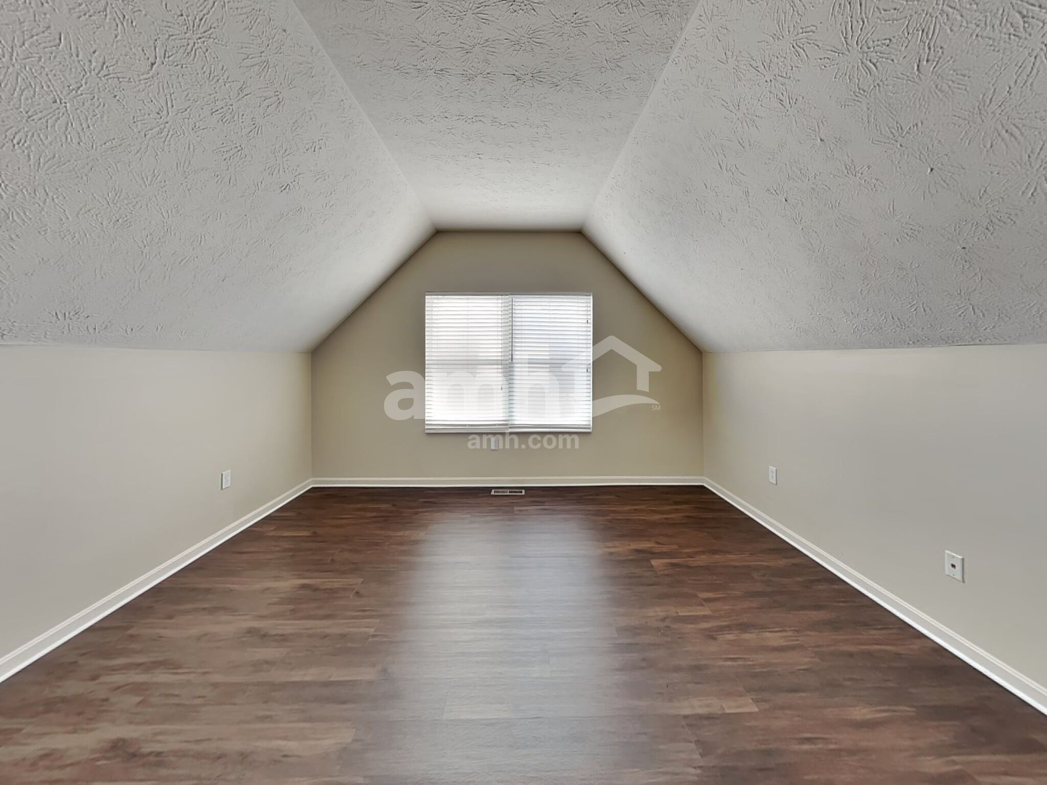 Building Photo - 4263 N Gensen Loop