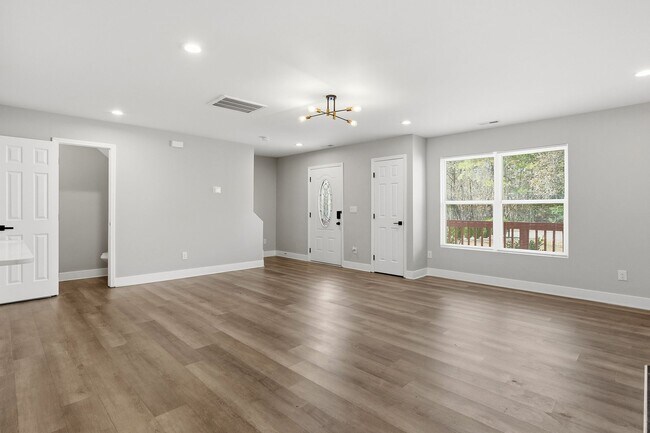 Building Photo - 4228 Dalcross Rd