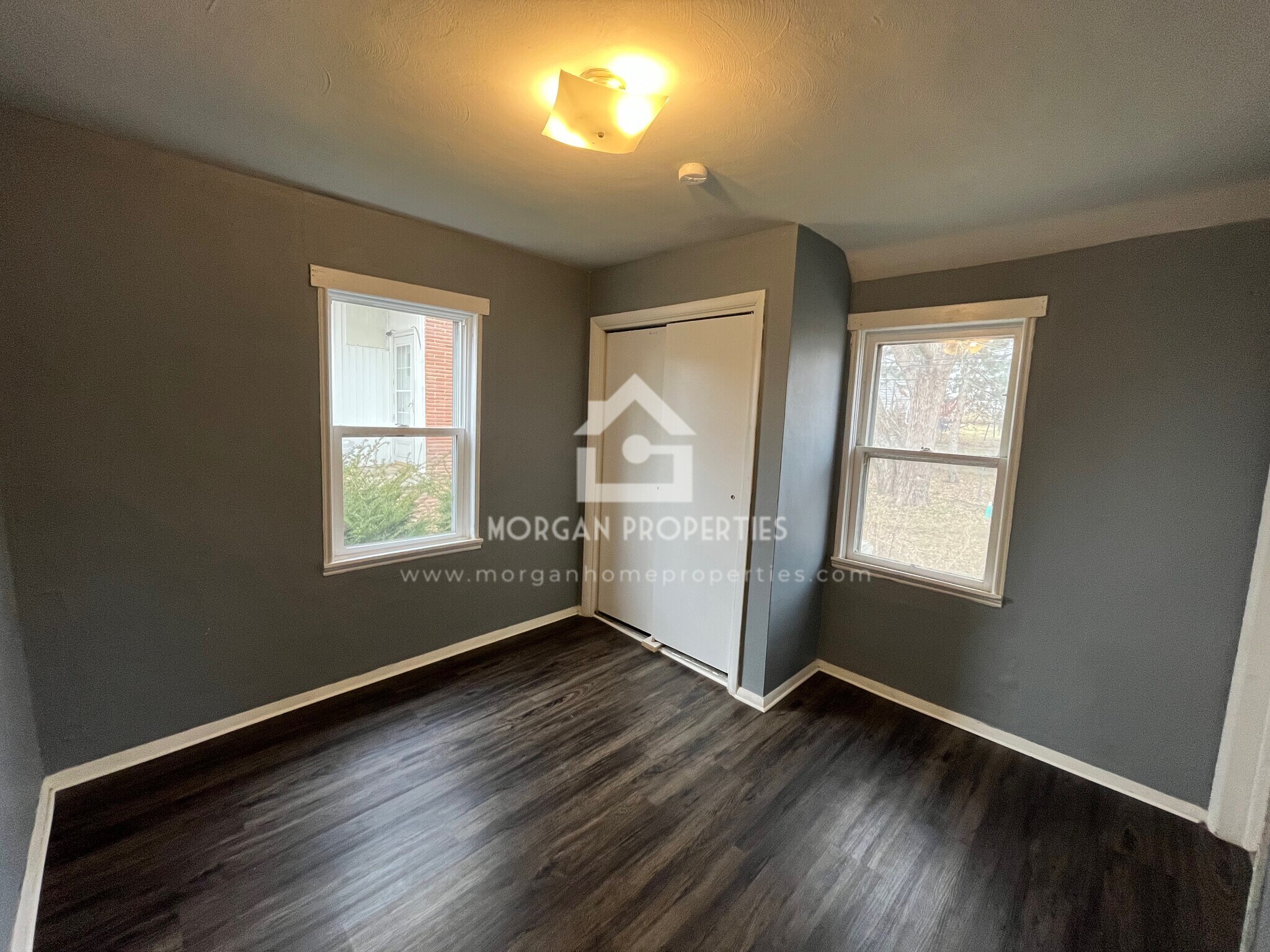 Building Photo - 306 E Church St