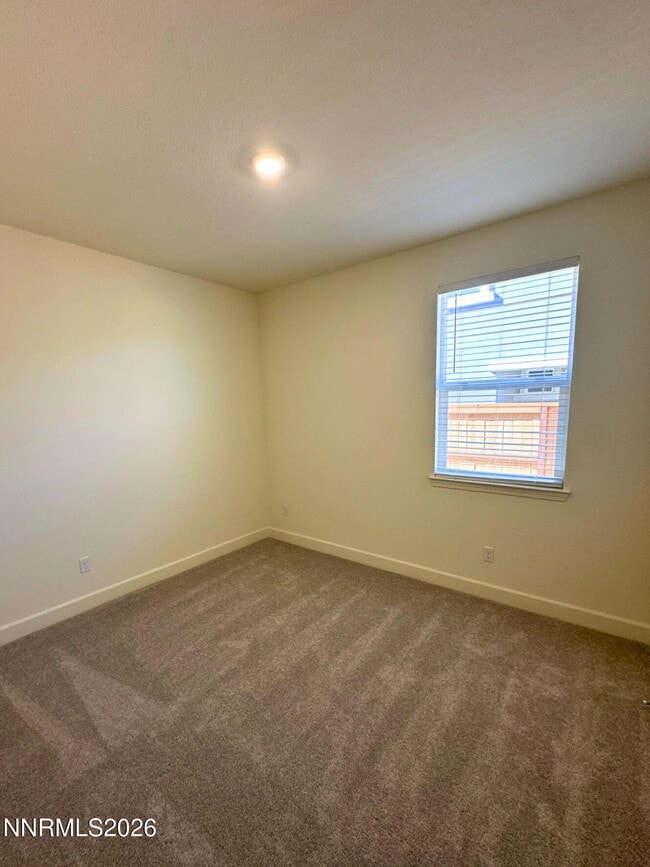 Building Photo - 7878 Willow Thicket Dr
