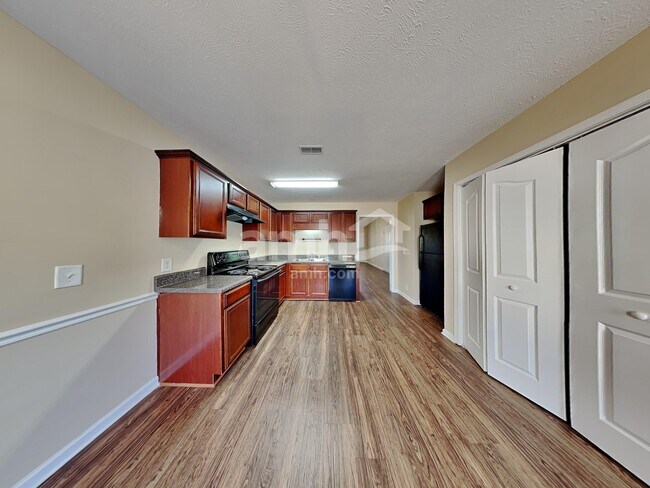 Building Photo - 1228 Shannon Ln