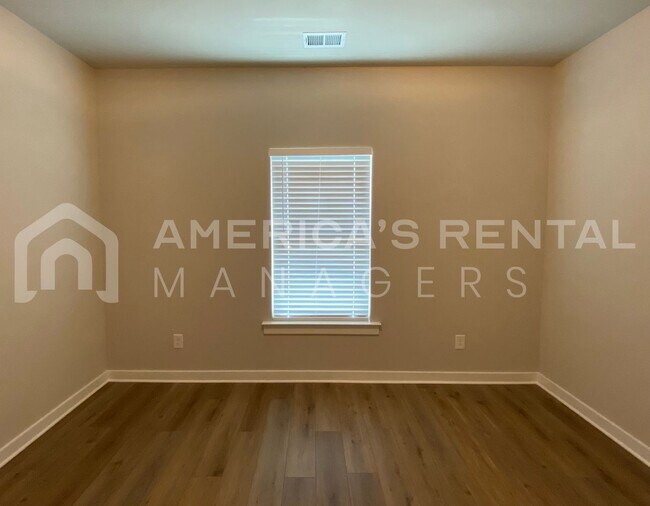 Building Photo - Home for Rent in Odenville, AL! Available to View with 48 Hours Notice!!