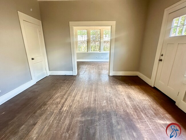 Building Photo - Garden District 2 bed 1 bath Home for Rent...