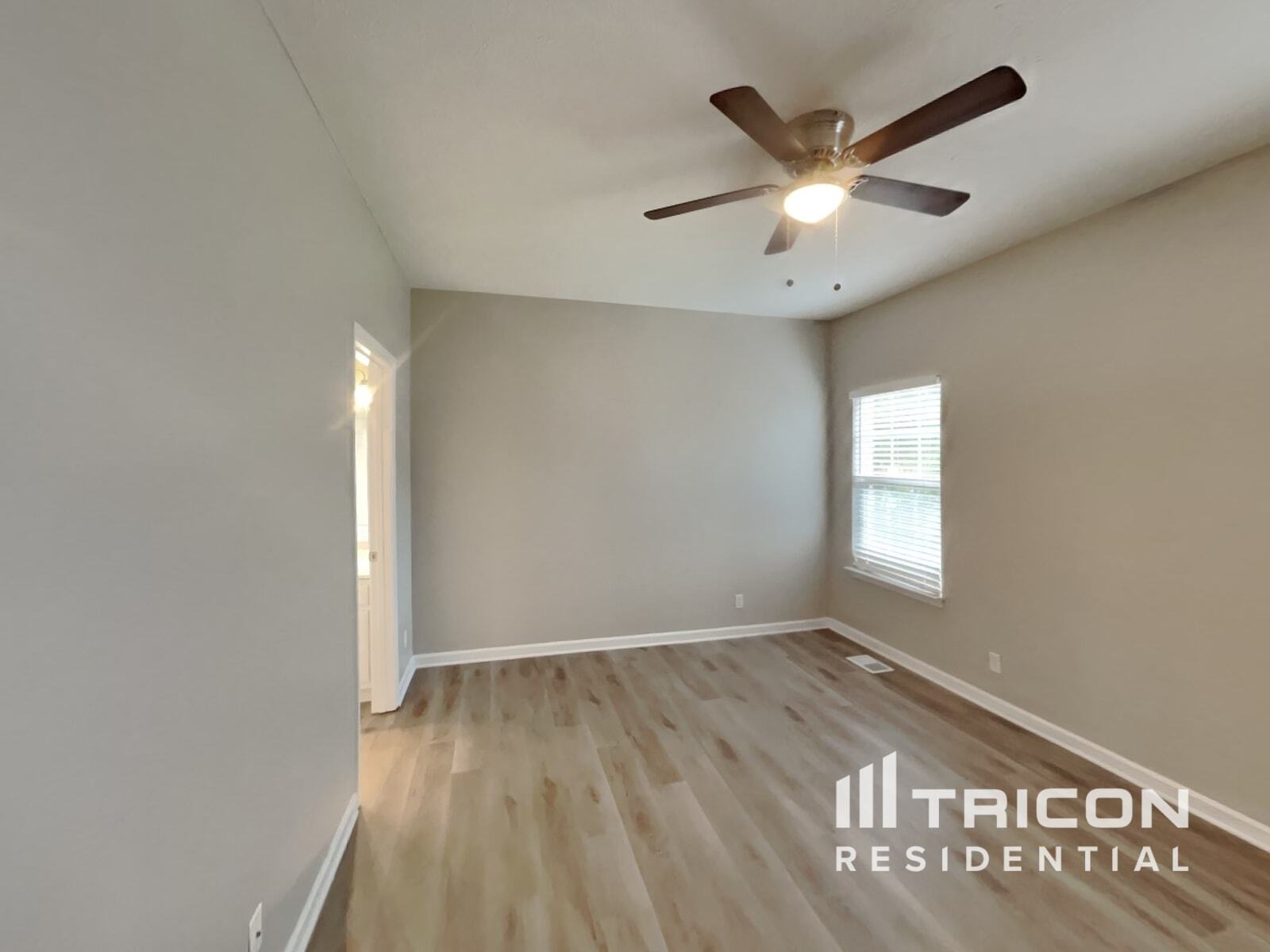 Building Photo - 211 Iroquois Dr