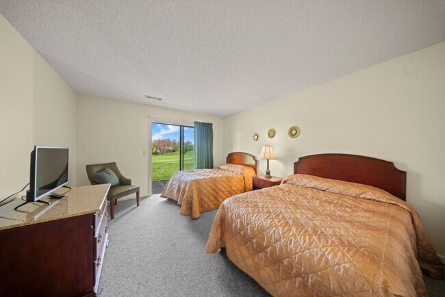 Building Photo - 8005 Cherokee Trail