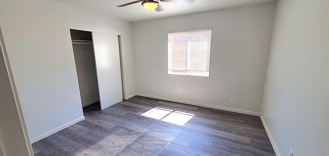 Building Photo - 510 Giles Ave