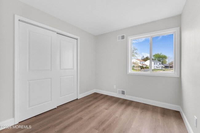 Building Photo - 117 Schooner Ave