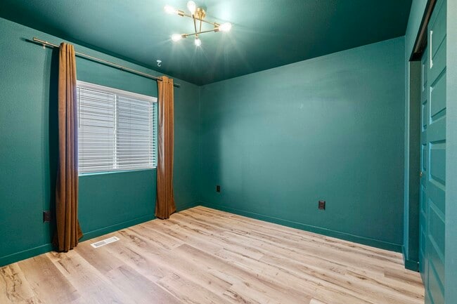 Building Photo - 4350 Nettle Dr SE