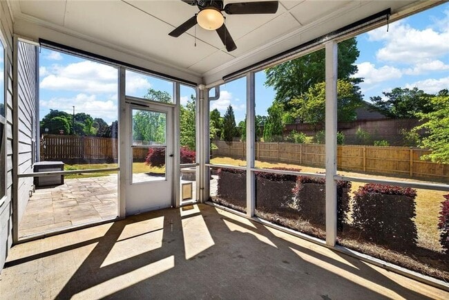 Building Photo - 3047 Mountain Shadow Way