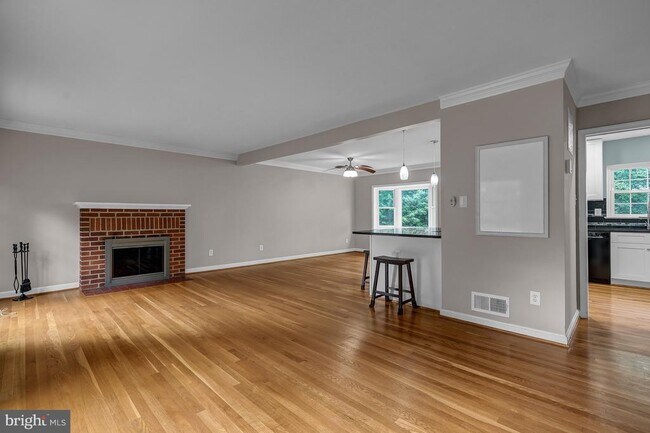 Building Photo - 2301 Barbour Rd