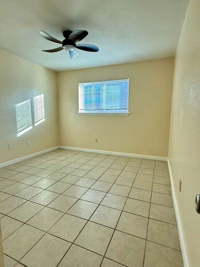 Building Photo - 7318 Boone Rd