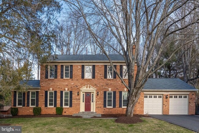 Building Photo - 11922 Holly Spring Dr