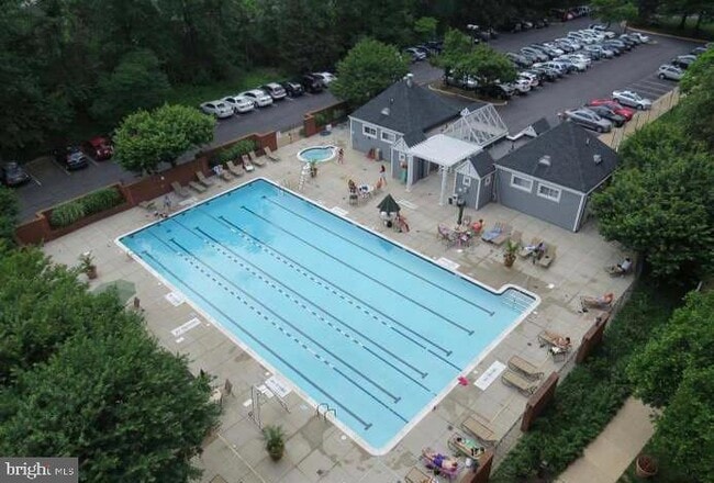 Building Photo - 2230 George C Marshall Dr