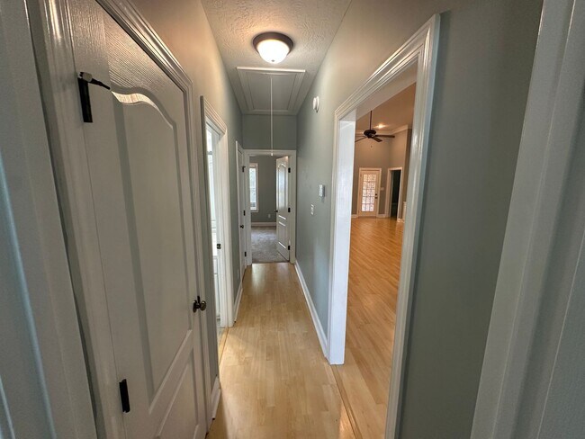 Building Photo - Great 4 BR, 3 BA home for rent in Evans, GA