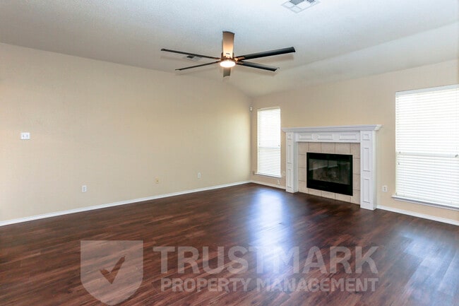 Building Photo - 2115 Wickiup Trail