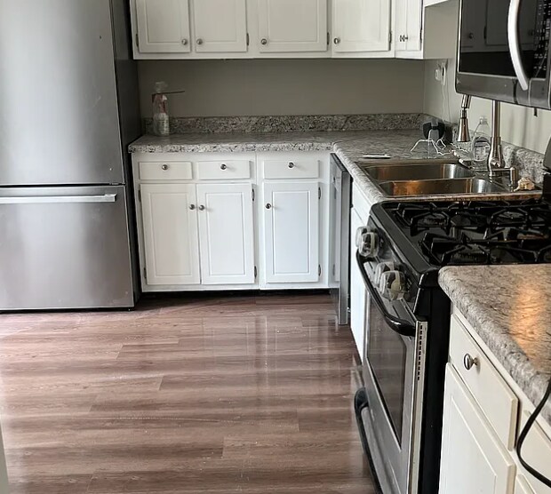 Building Photo - 3636 Taliluna Ave