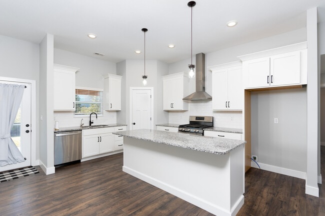 Building Photo - 4914 Glide Cv