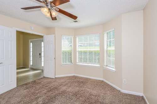 Building Photo - 733 Trigg Lake Ct