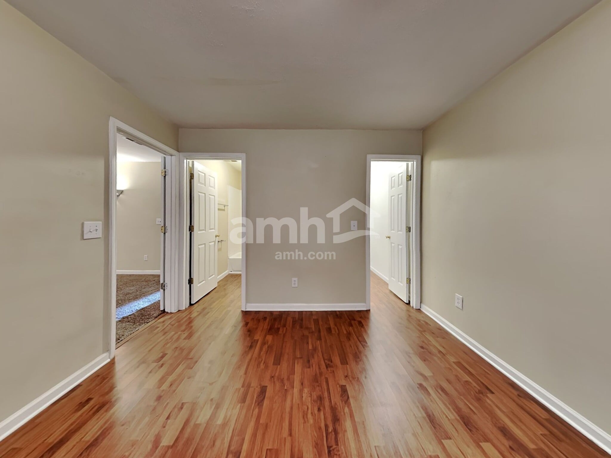 Building Photo - 919 Pebblestone Dr