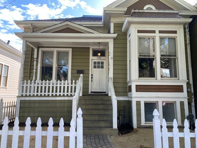 Front of home - 968 Cinnabar St