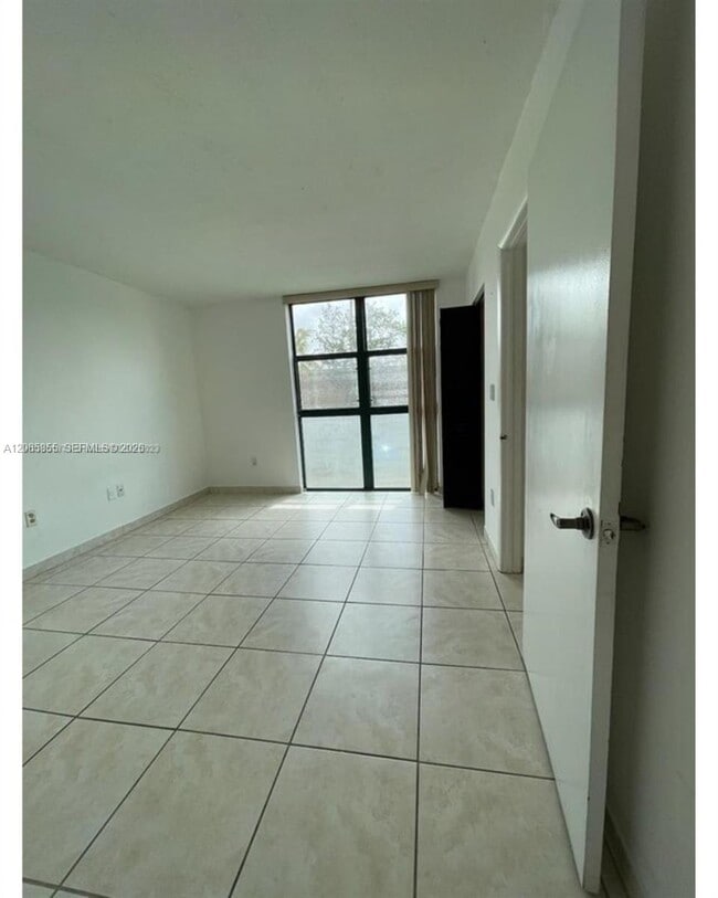 Building Photo - 11750 SW 18th St