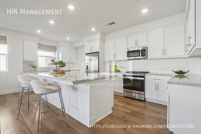 Building Photo - 9704 Seawind Wy