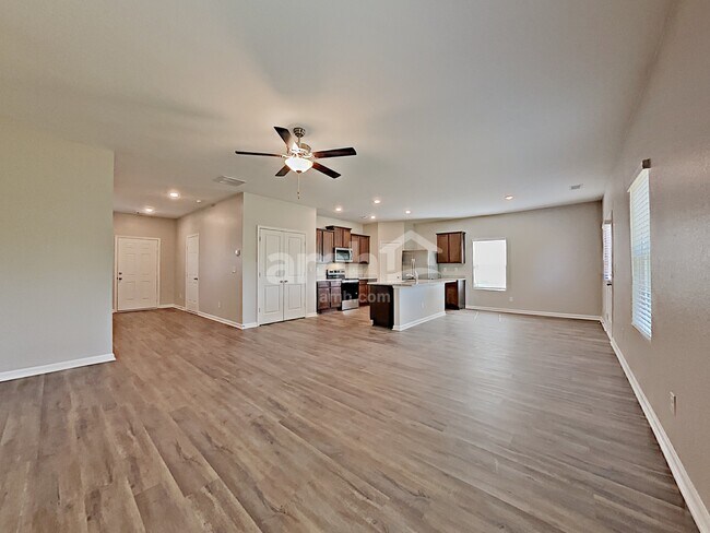 Building Photo - 3405 Ridge HillPkwy