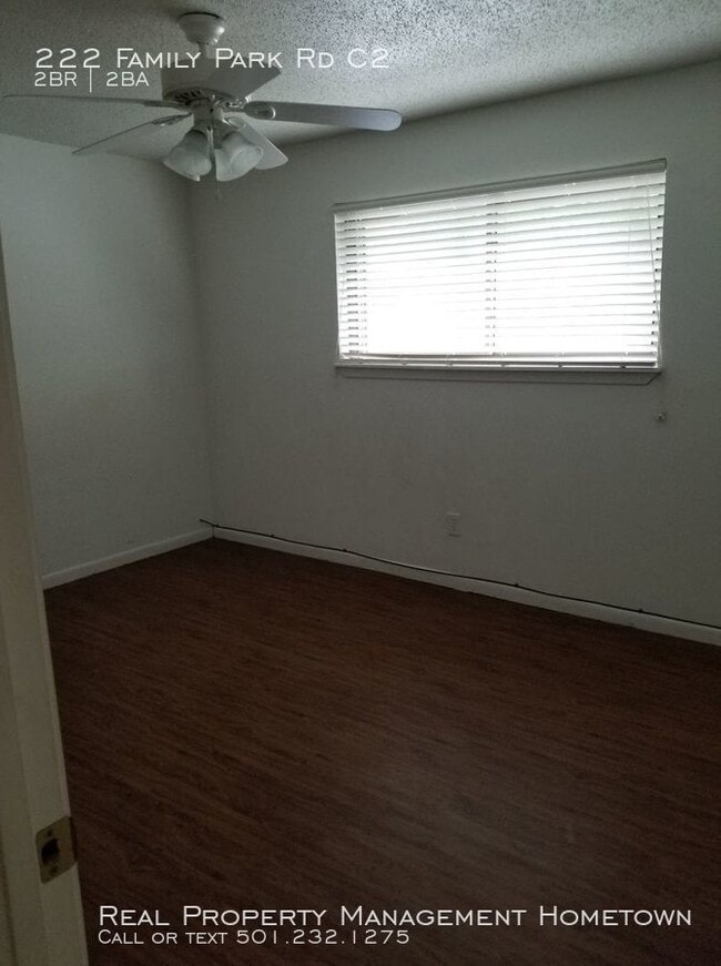 Building Photo - 222 Family Park Rd