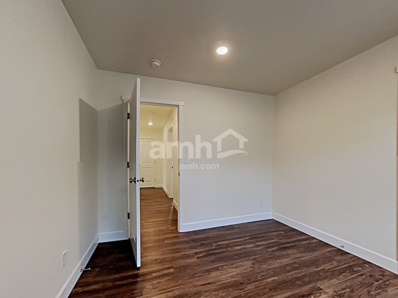 Building Photo - 30826 SE 418th St