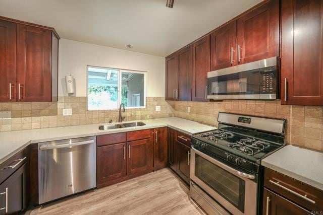 Building Photo - 2107 Alexander Dr