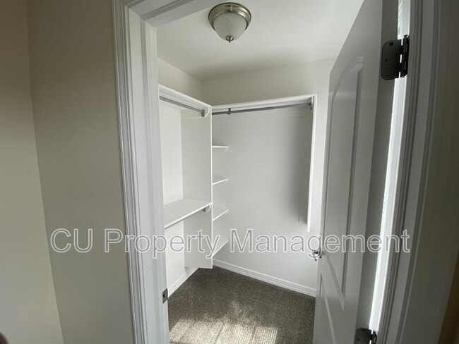 Building Photo - 3324 Stoneway Ct