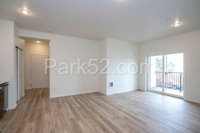 Building Photo - 4546 S Junett St