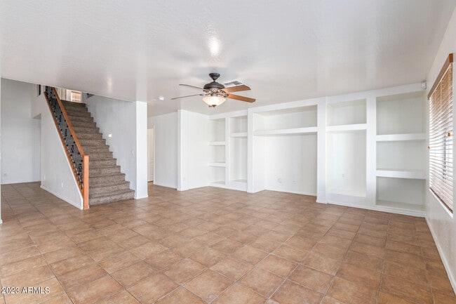 Building Photo - 21708 W Sonora St