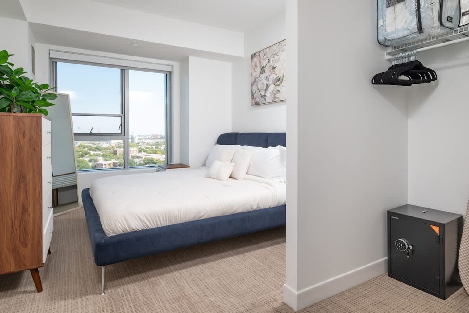 Building Photo - 425 Massachusetts Ave