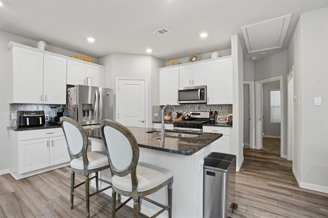Building Photo - 5005 Emerald Hl Dr